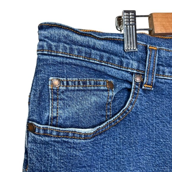 St. John’s Bay Women’s Stretch Book Cut 5 Pocket Blue Jeans Size 16 - Picture 3 of 9